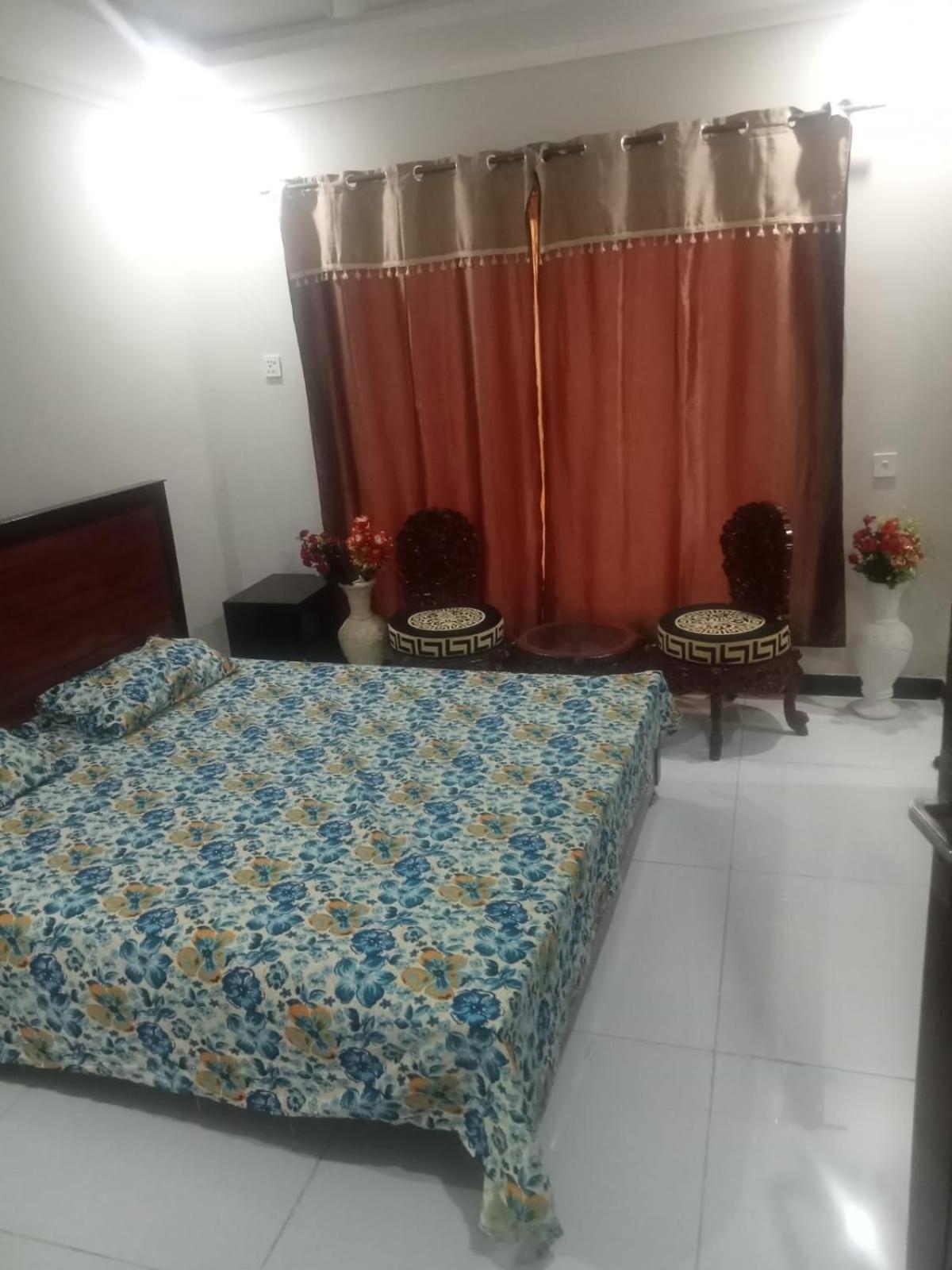 Ryazm Guest House Rawalpindi Ngoại thất bức ảnh